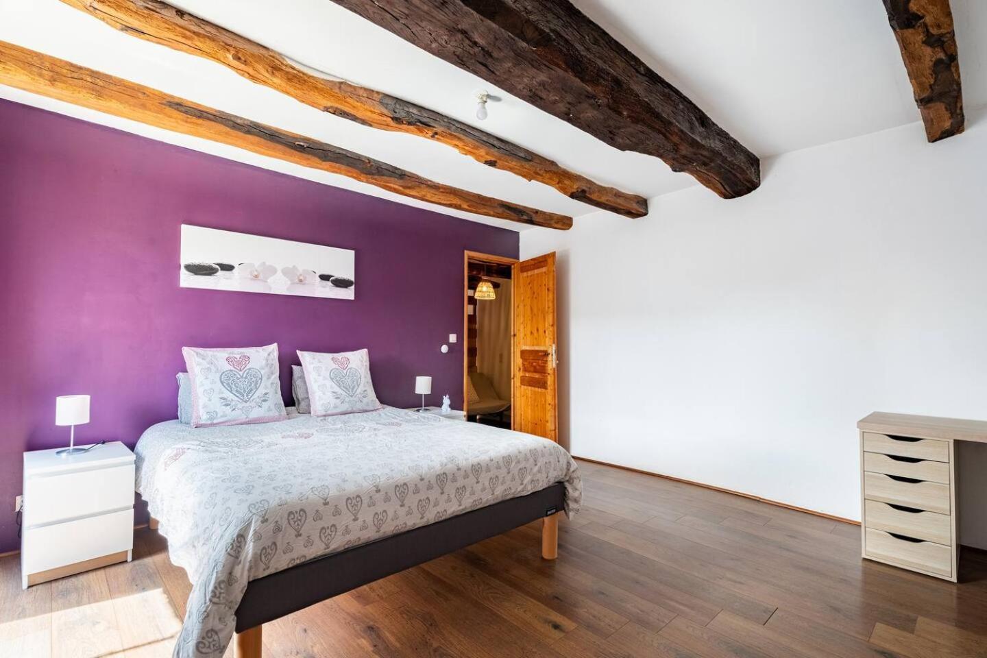 Manoir pierre dans centre équestre vers saint malo Plerguer Extérieur photo